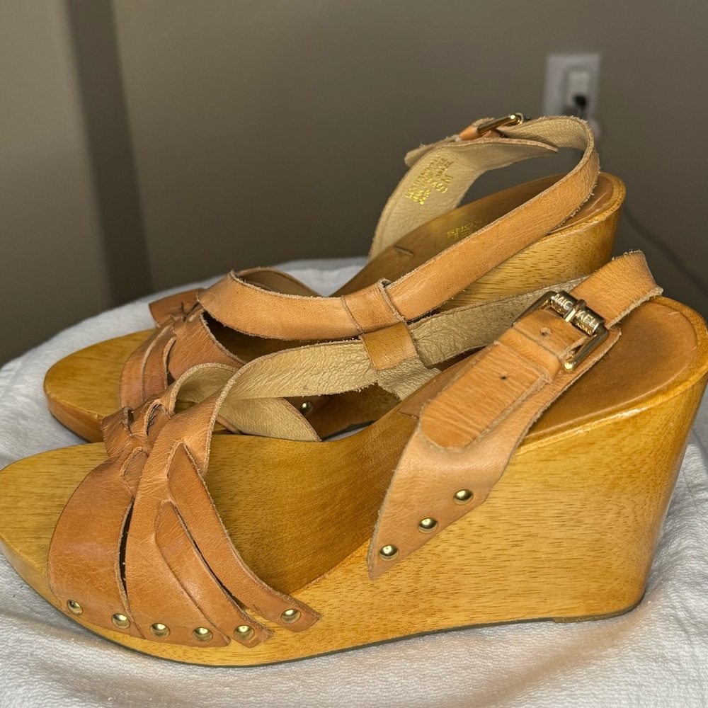 Michael Kors Nude Wedge Size 8